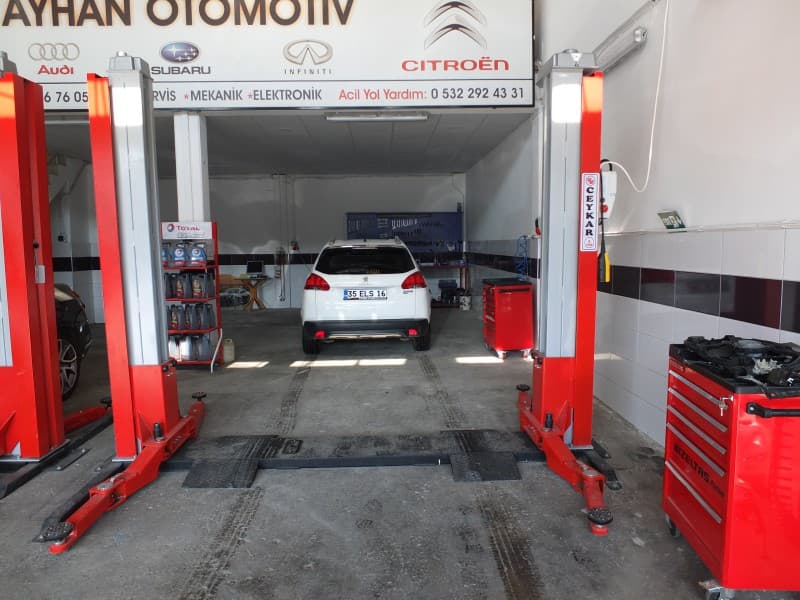 Karşıyaka & Çiğli'de Bekleme Alanı Olan Servisler